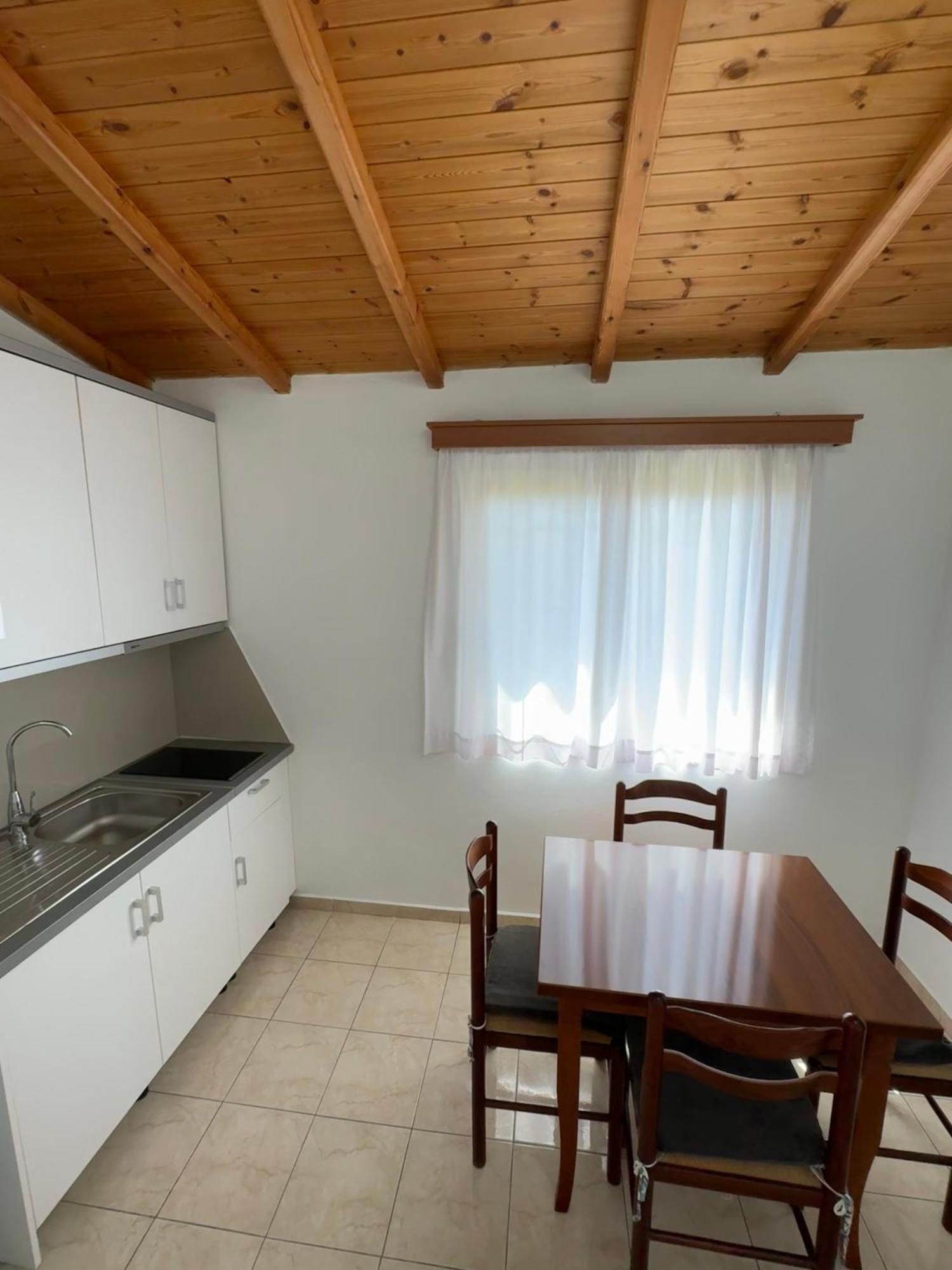 Apartment Angela Ксамил Экстерьер фото